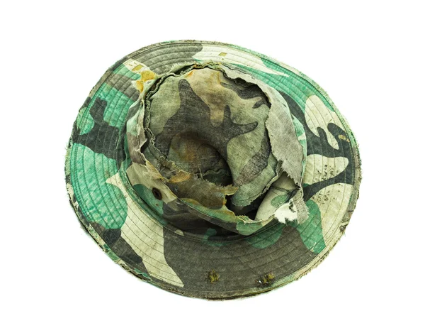 Wojskowych czapki stary na białym tle — Zdjęcie stockowe