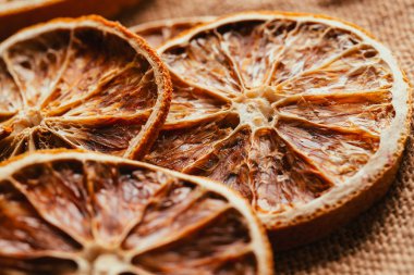 Kurutulmuş limon ve portakal açık renkli Sivas'tan üzerinde