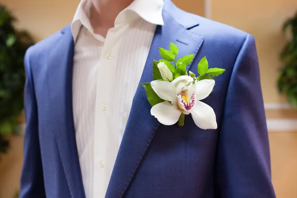 Bruiloft corsages op pak — Stockfoto