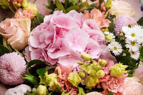 Красивий Букет Квітів Відтінках Рожевого Пелюсток Гортензій — стокове фото