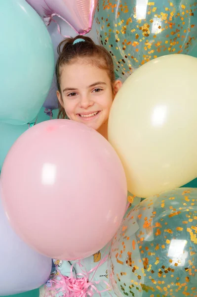 Cara Una Chica Blanca Años Entre Globos Colores — Foto de Stock