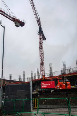 Dublin 'de yeni evlerin inşaatı