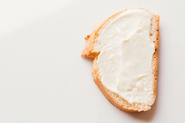 krem peynirli yakın çekim hafif bir arka plan ile sandviç