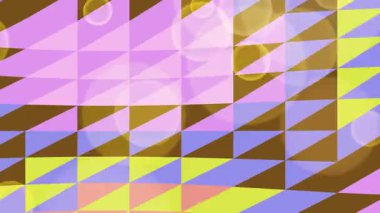 Renkli Geometrik Şekiller Desende Hareket Ediyor.