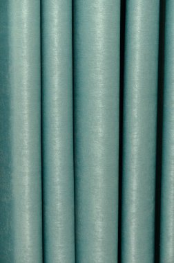 Yeşil perdelerin kapalı çekimleri. Arkaplan resimleri, iç dokular veya tasarım projeleri için mükemmel.