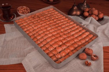 Baklava Piramidi Yaratıcı Tatlı Düzenlemesi