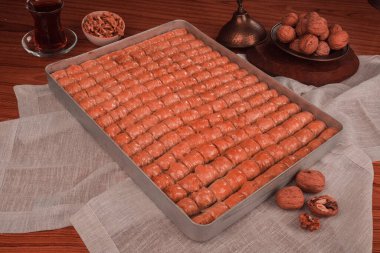 Baklava Piramidi Yaratıcı Tatlı Düzenlemesi