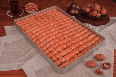 Baklava Piramidi Yaratıcı Tatlı Düzenlemesi