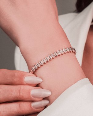 Özel Anlar İçin Özel Yapım Altın ve Elmas Mücevherler