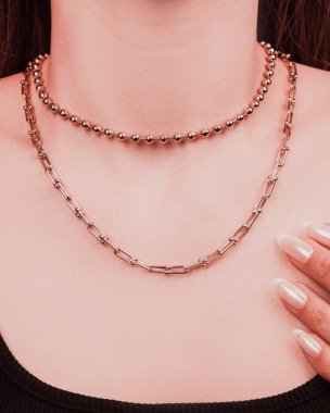 Değerli Altın ve Elmas Mücevherler