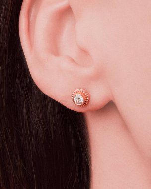 Değerli Altın ve Elmas Mücevherler