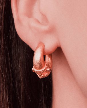 Değerli Altın ve Elmas Mücevherler