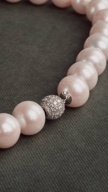 Parlak Mücevher Setleri: Altın, Elmas ve Gemstone