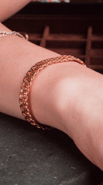 Parlak Mücevher Setleri: Altın, Elmas ve Gemstone