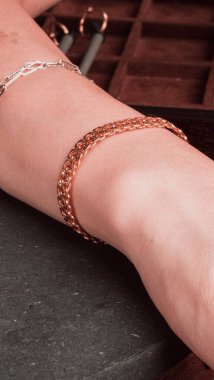 Parlak Mücevher Setleri: Altın, Elmas ve Gemstone