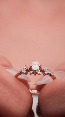 Her Olay İçin El Yapımı Altın ve Elmas Mücevherler