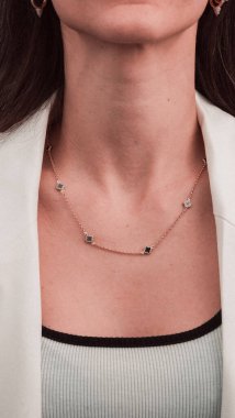 Her Olay İçin El Yapımı Altın ve Elmas Mücevherler