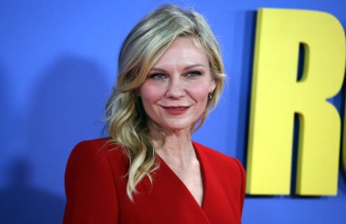 Kirsten Dunst, 14 Ekim 2025 'te Londra' daki The Royal Festival Hall 'daki 