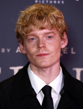 Lucas Lynggaard Tonnesen, 18 Kasım 2025 'te Londra, İngiltere' deki Odeon Luxe Leicester Meydanı 'nda 