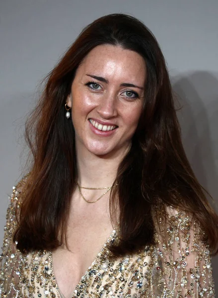 Alice Loxton, 2 Aralık 2025 tarihinde Londra, İngiltere 'de bulunan Odeon Luxe Leicester Meydanı' nda Amadeus 'un dünya prömiyerine katılır..