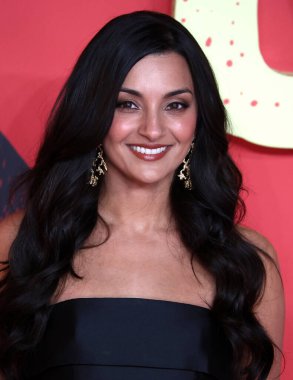 Zainab Azizi, 29 Ocak 2026 'da Londra, İngiltere' deki Odeon Luxe Leicester Meydanı 'ndaki İngiliz Gönder Yardım Programı' na katıldı..