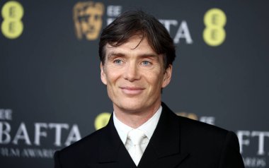 Cillian Murphy, 22 Şubat 2026 'da Londra' da Royal Festival Hall 'da 2026 EE BAFTA Film Ödülleri' ne katılmıştır..