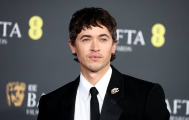 Tom Blyth, 22 Şubat 2026 'da Londra' da Royal Festival Hall 'da 2026 EE BAFTA Film Ödülleri' ne katılmıştır..