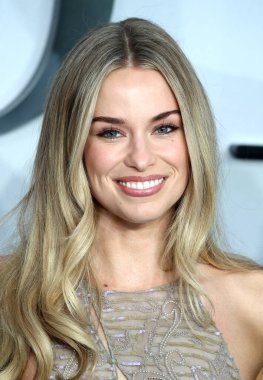 Elle Chapman, İngiltere 'nin başkenti Londra' da bulunan Sinema Dünyası Leicester Meydanı 'ndaki The Madison UK galasına katılır..