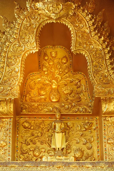 Közelkép díszített falat, Wat Si Pan tonna — Stock Fotó
