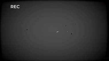 Eski hasarlı film çerçevesi REC göstergesi ve film tahıl dokusu ile örtüşür, geçmişe dönüşleri, klasik görüntüleri veya eski video efektlerini taklit etmek için idealdir. 4k video