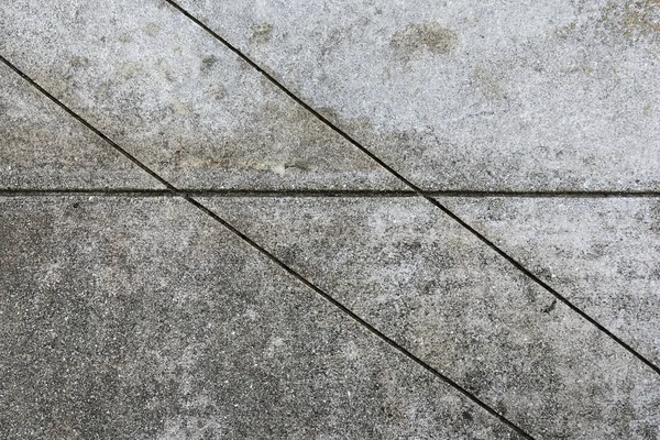 Çizgi deseni bir betonarme döşeme içinde