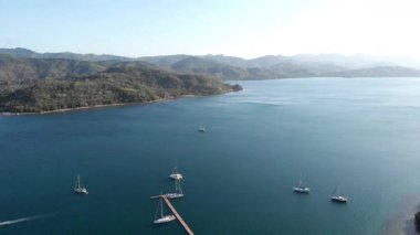 Marina del Ray, Ada Gili Gede, Lombok, Endonezya, Güneydoğu Asya. Gili Gede, Lombok, Endonezya, Güneydoğu Asya manzaralı..