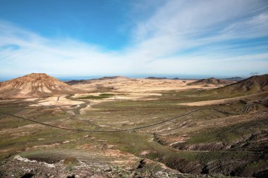 Sagrada de Tindaya Dağı ve tepe manzarası, Fuerteventura Adası, Kanarya Adaları, İspanya, Avrupa