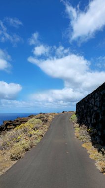 Frontera, El Hierro Adası, Kanarya Adaları, İspanya, Avrupa 'da Atlantik Okyanusu boyunca uzanan kıyı yolu..
