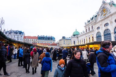 Noel günü Belvedere Sarayı 'nda Noel pazarı, Viyana, Avusturya