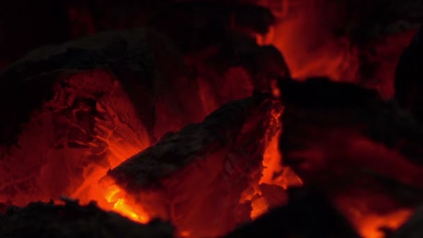 Charcoal fire is burning like a volcano. — Stock Video