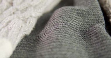 Makro renkte koyun yünü kumaşının detaylı görünümü. Tekstil soyut arkaplanı