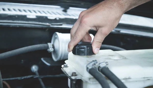Hand Checking Level Coolant Car Engine — Stock Photo, Image