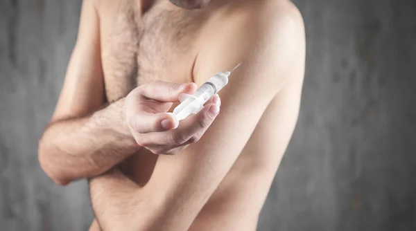 Man Holding Syringe Making Injection — Stock Photo, Image