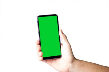 Yeşil ekranlı akıllı telefonu tut. Krom anahtarlı cep telefonu. Akıllı telefon konsepti. uygulama kavramı.