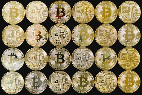 Een Foto Van Gouden Bitcoins Met Verschillende Reflecties Geïsoleerd Een — Stockfoto