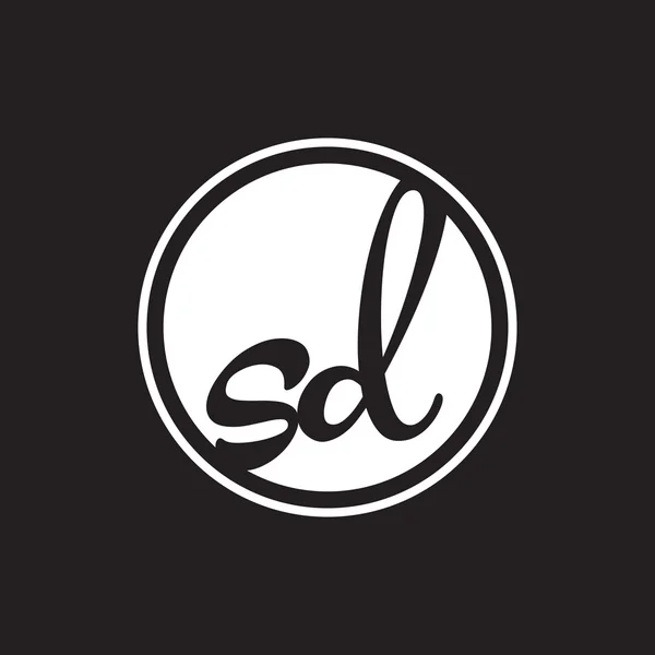 İlk harf logo daire halkası ile