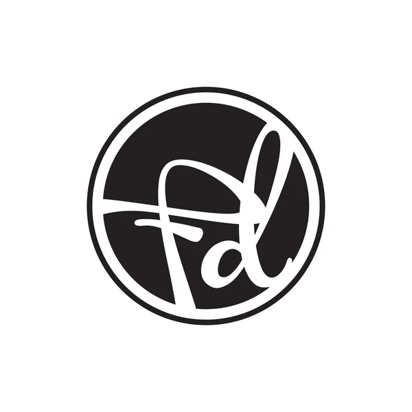 İlk harf logo daire halkası ile