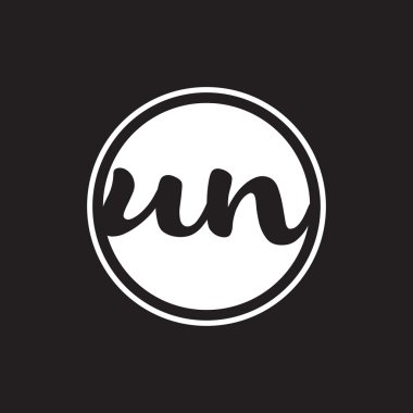 İlk harf logo daire halkası ile