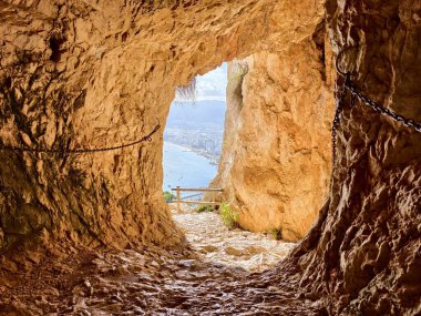 Eski bir şehir olan Cuenca 'nın mağarası, İspanya