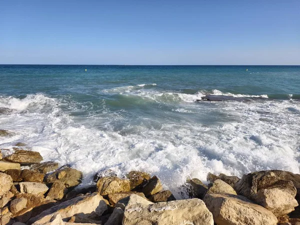 Güzel deniz manzarası