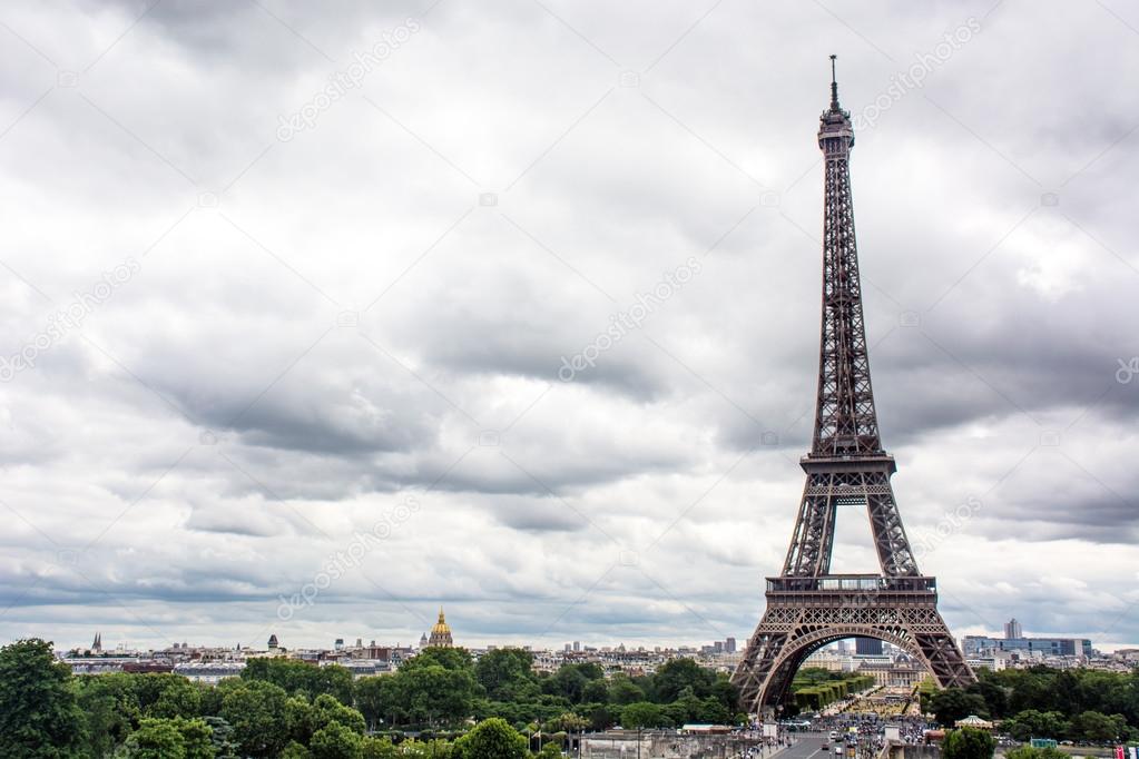 Eiffel Tower and panorama of Paris from the Chaillot esplanade. Paris. France