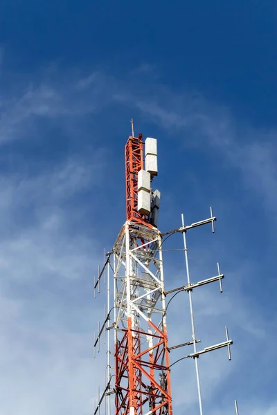 Mât Télécommunication Tour Mobile Avec Antennes Matériel Communication — Photo