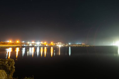 Şehrin gece manzarası