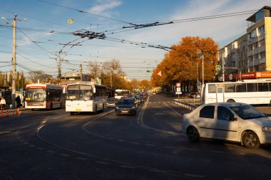 Kyiv, Ukrayna - Ekim 09.02 Kyiv, Ukrayna 'da trafik sıkışıklığı.